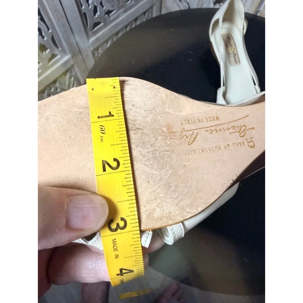Etienne Aigner Cream Leather Cut Out Pointy Toe Kitten Heels Made in Italy 8.5/9